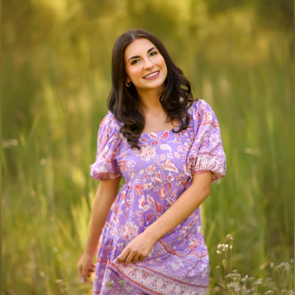 Meet your Posher, Rhiana